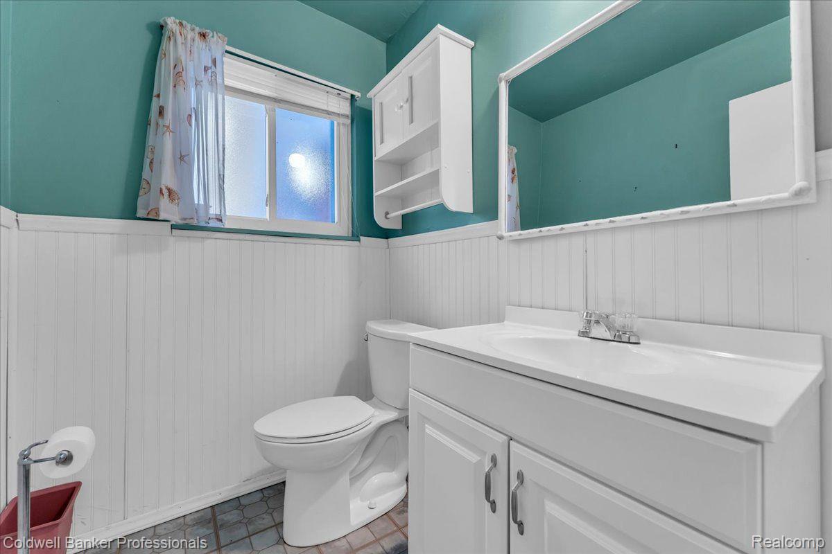 2697 LITTLETELL Avenue