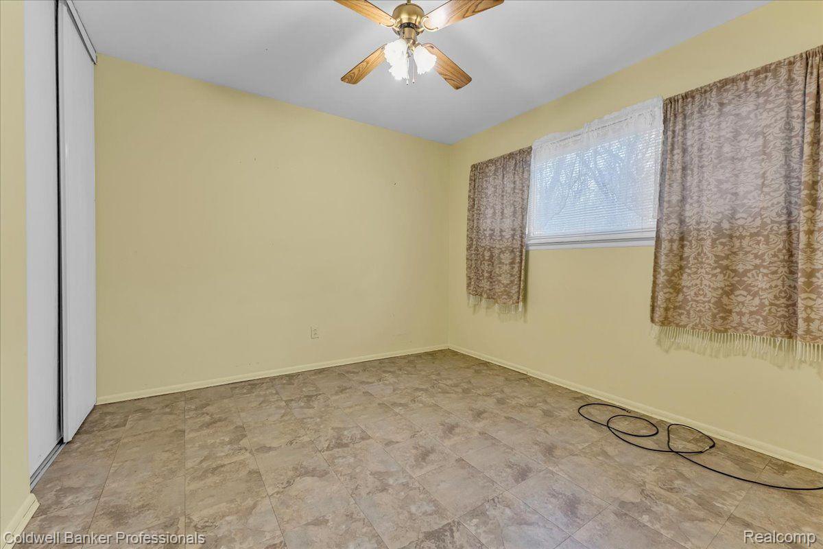 2697 LITTLETELL Avenue