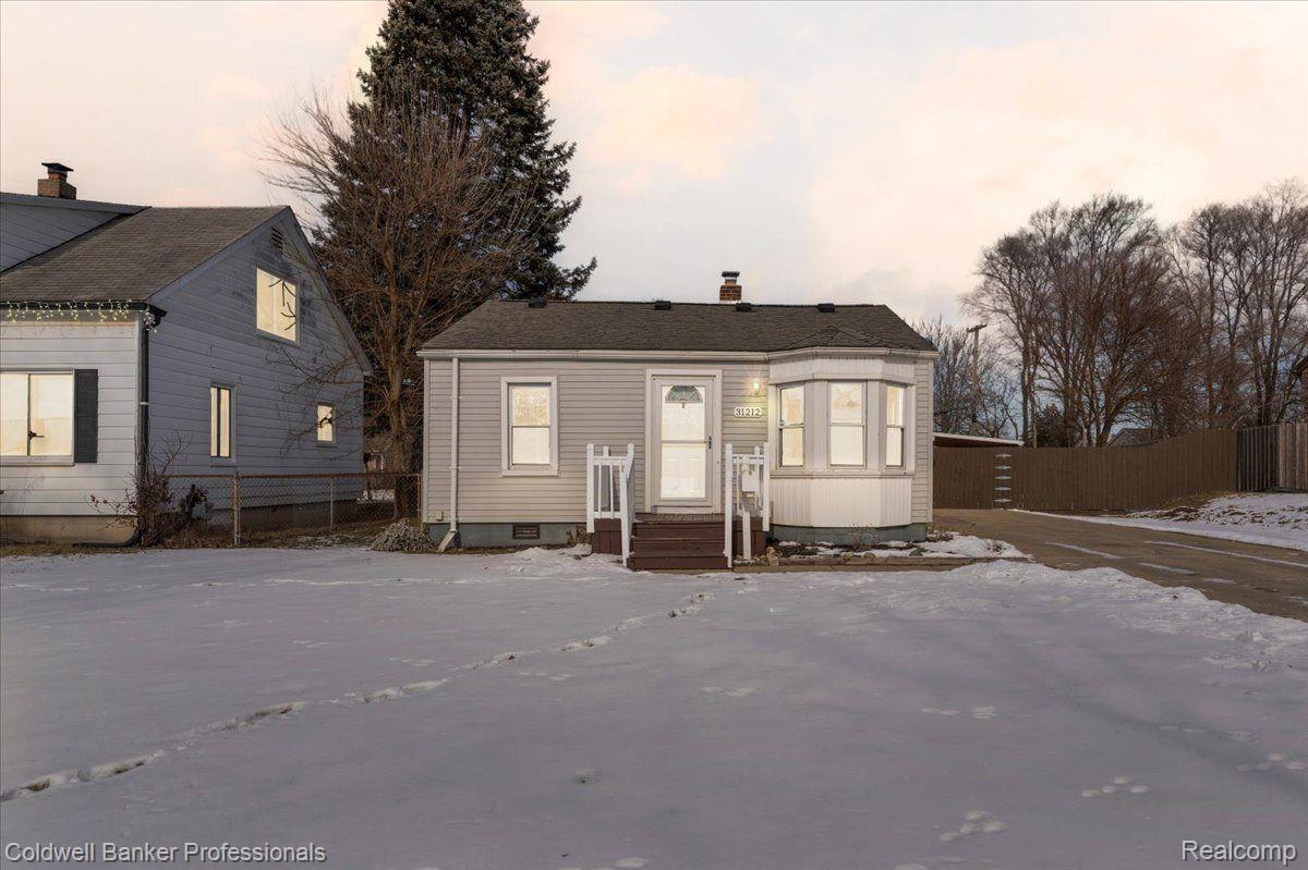 31212 BIRCHLAWN Street