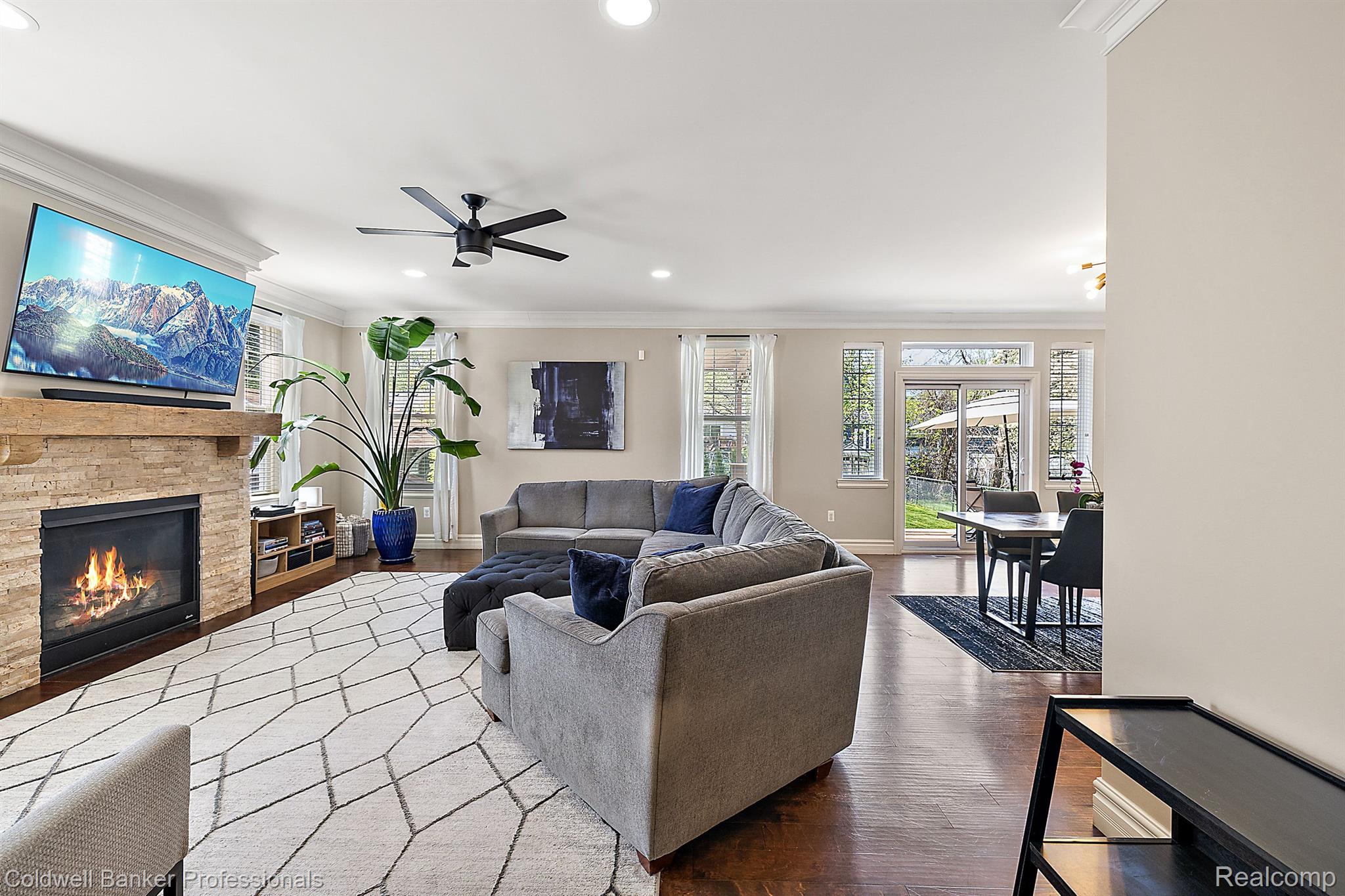 1002 ETOWAH Avenue