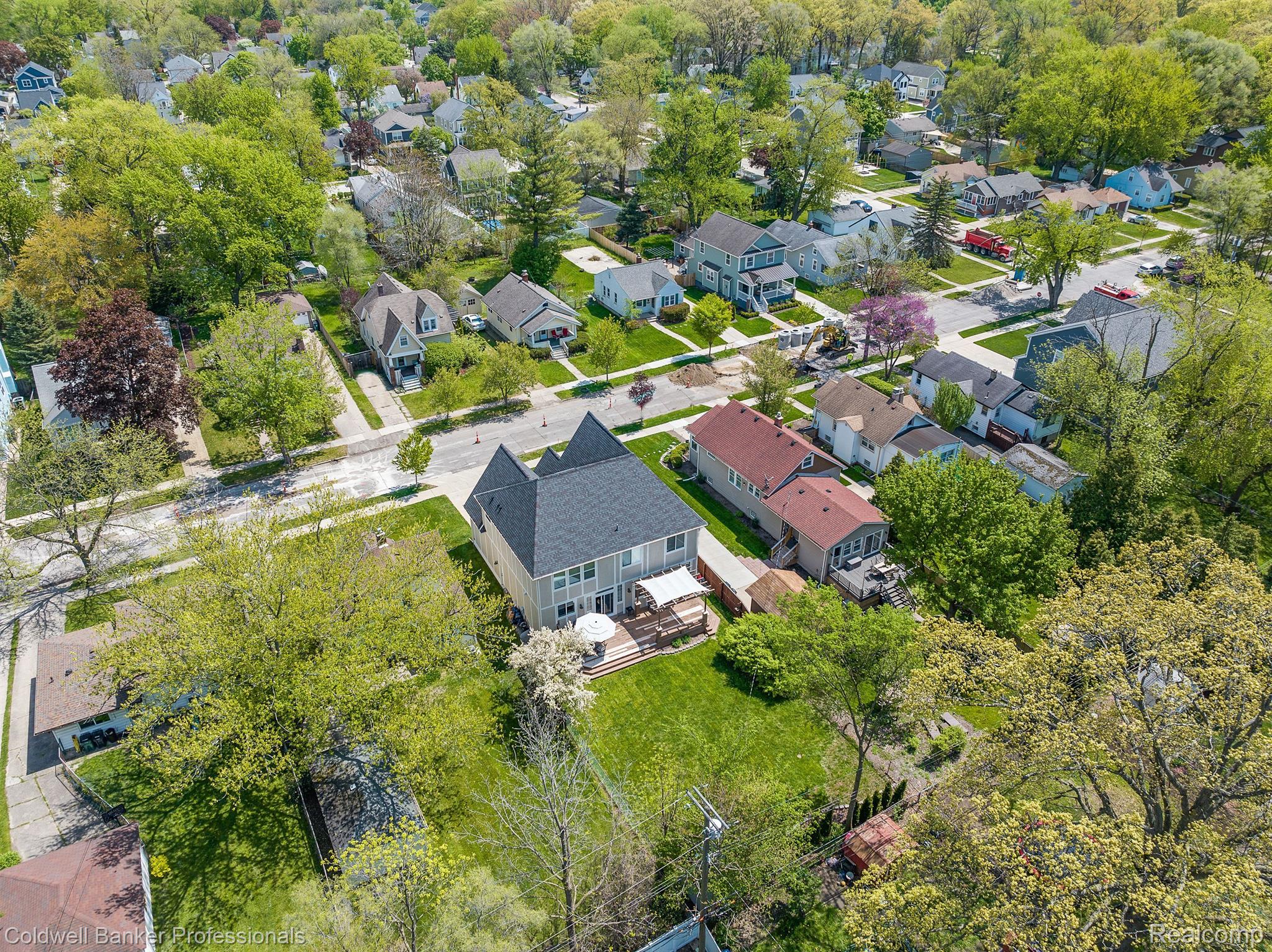 1002 ETOWAH Avenue