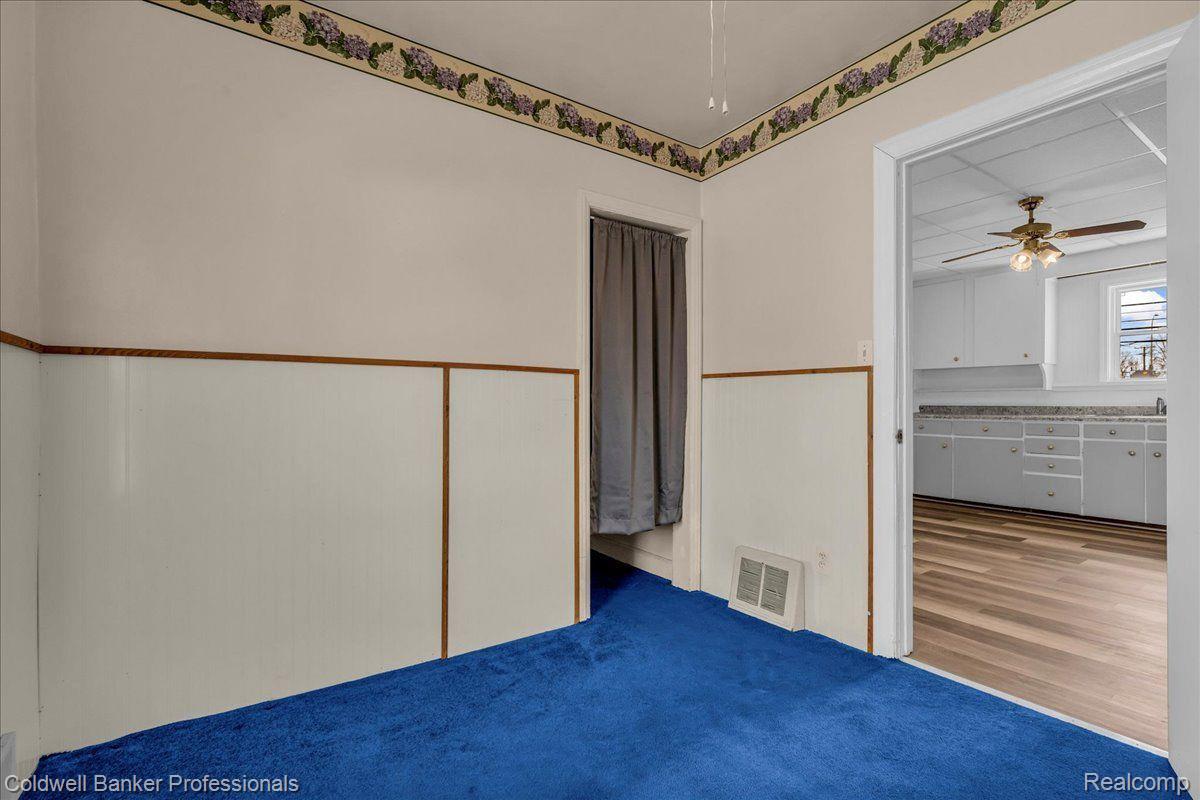 14920 FLANDERS Street