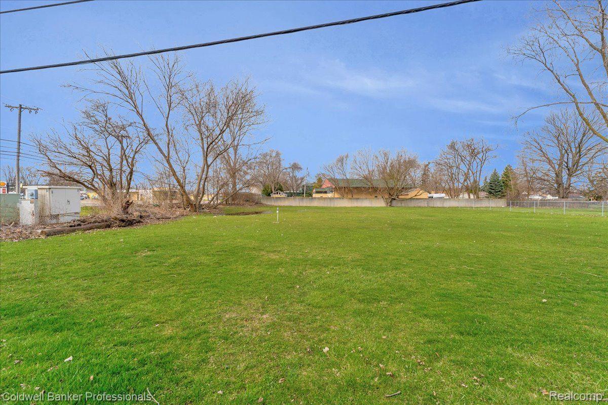 14920 FLANDERS Street