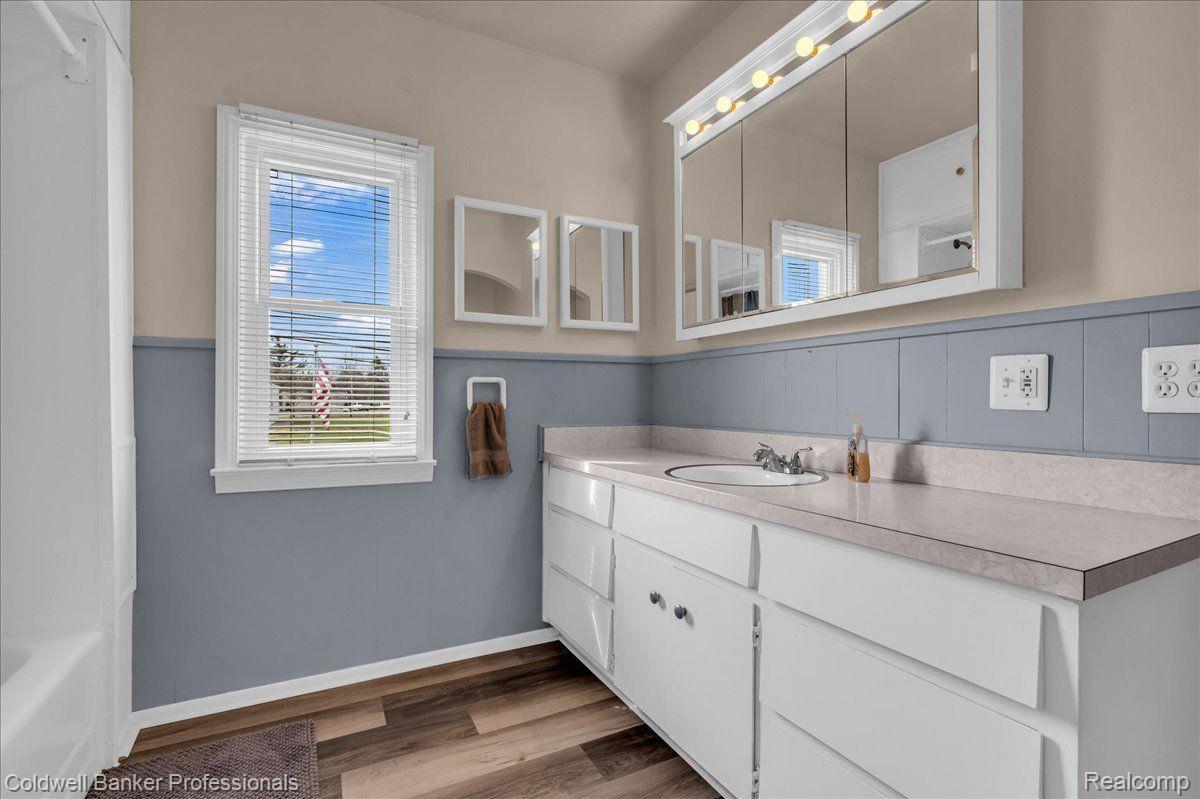 14920 FLANDERS Street