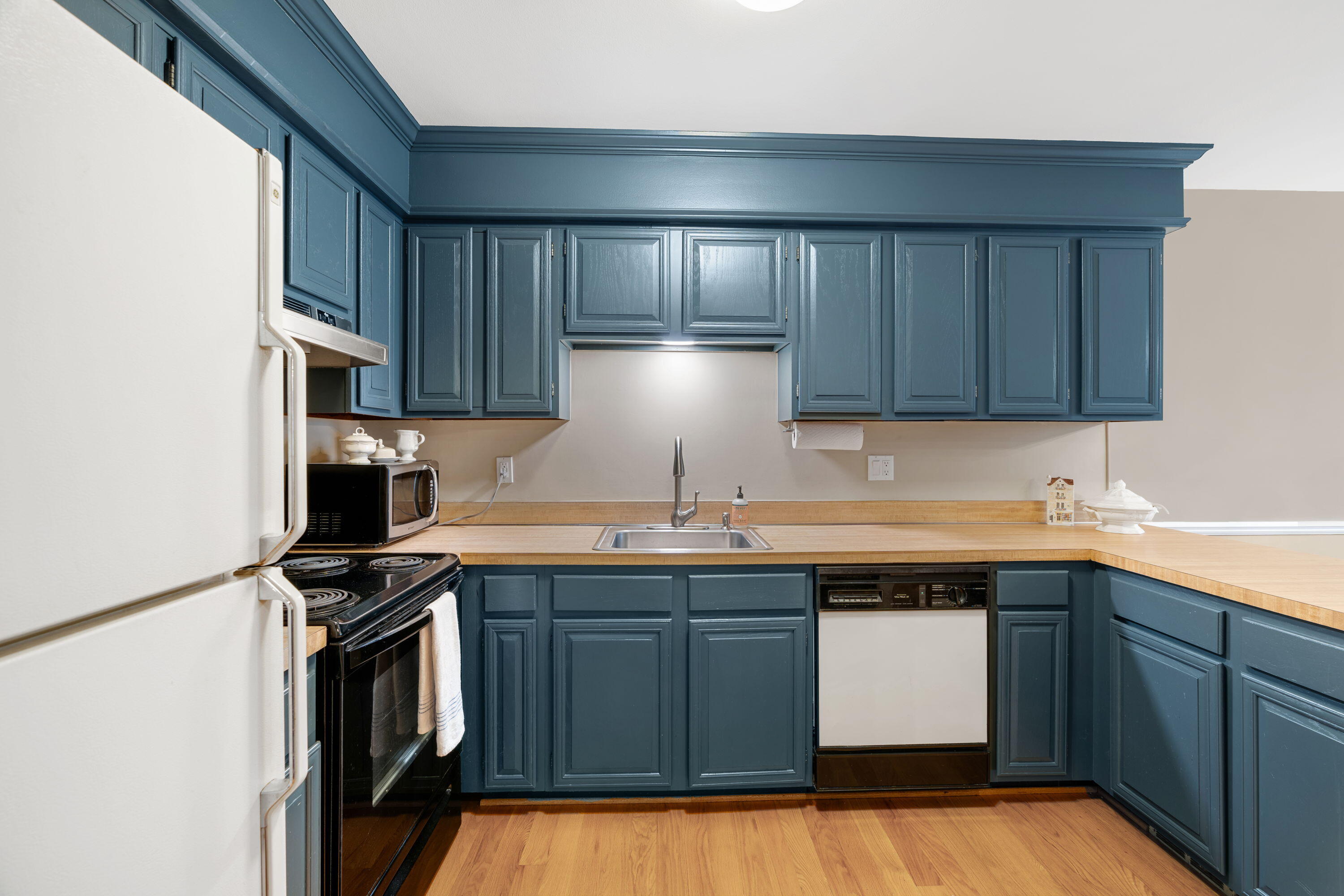 42177 Pellston Drive