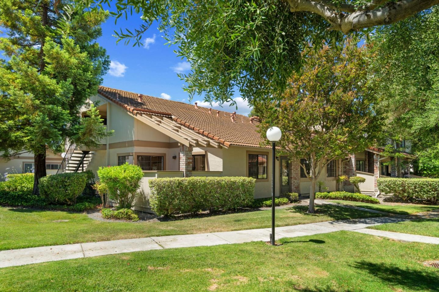 403 Colony Knoll Drive