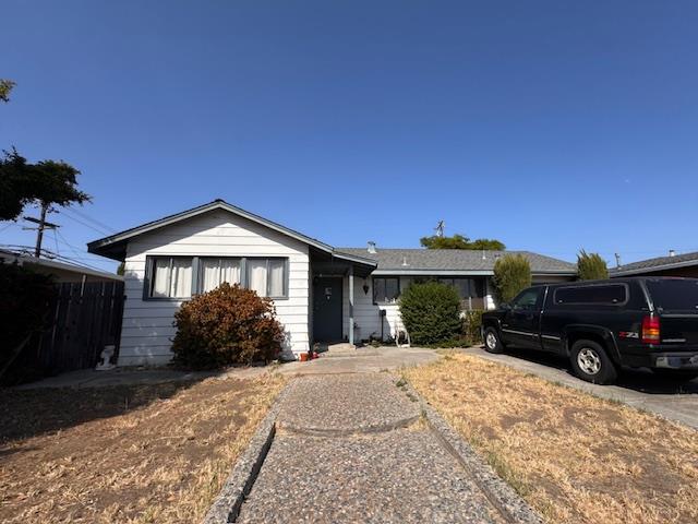 12002 Ridge Vista Avenue