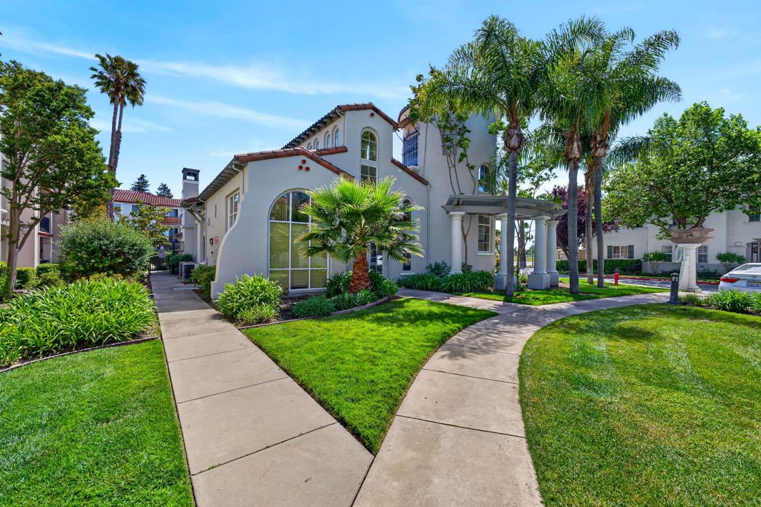 35509 Monterra Terrace 201