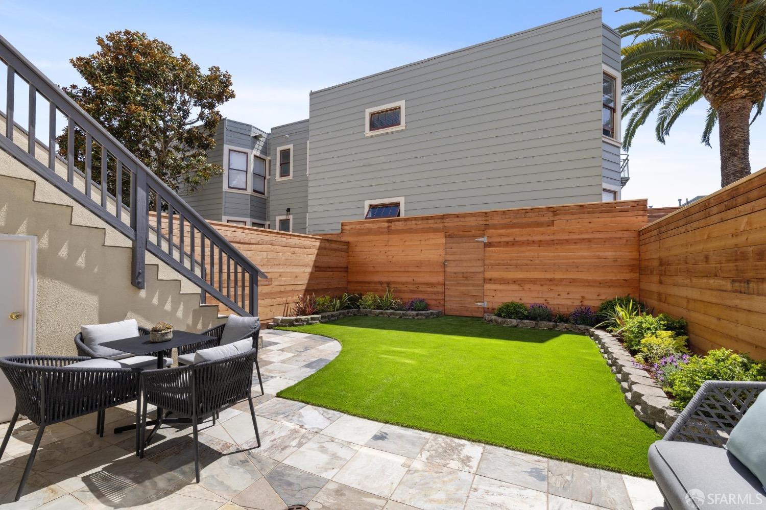 2609 California Street