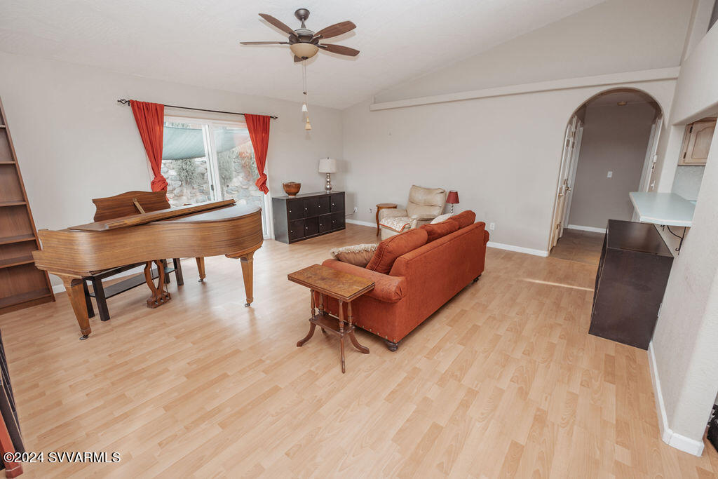 1516 S Gray Bar Drive