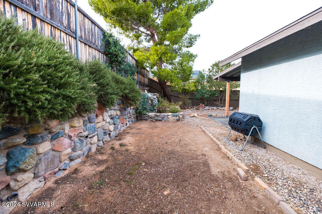 1516 S Gray Bar Drive