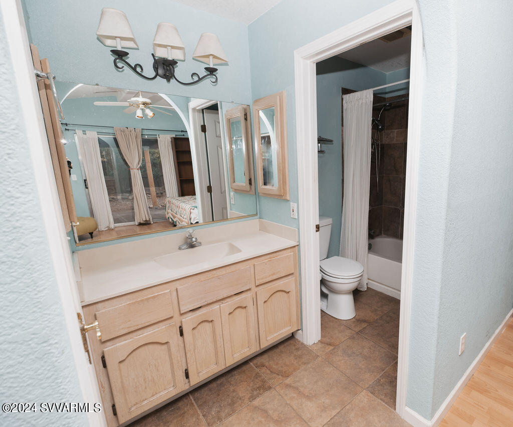 1516 S Gray Bar Drive