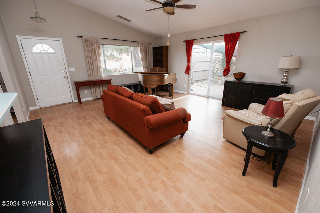 1516 S Gray Bar Drive