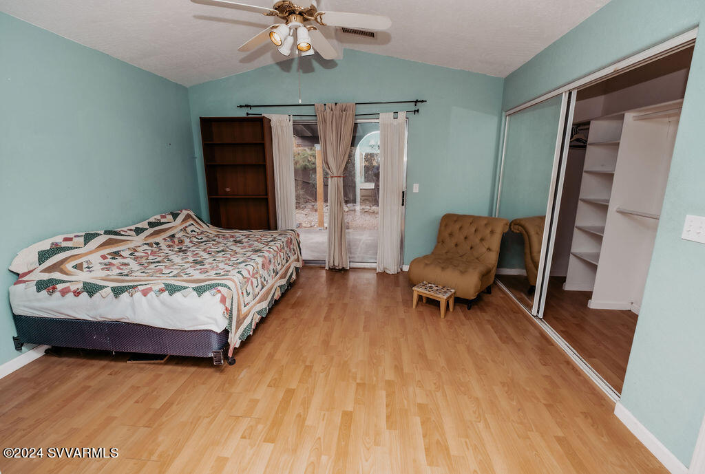 1516 S Gray Bar Drive