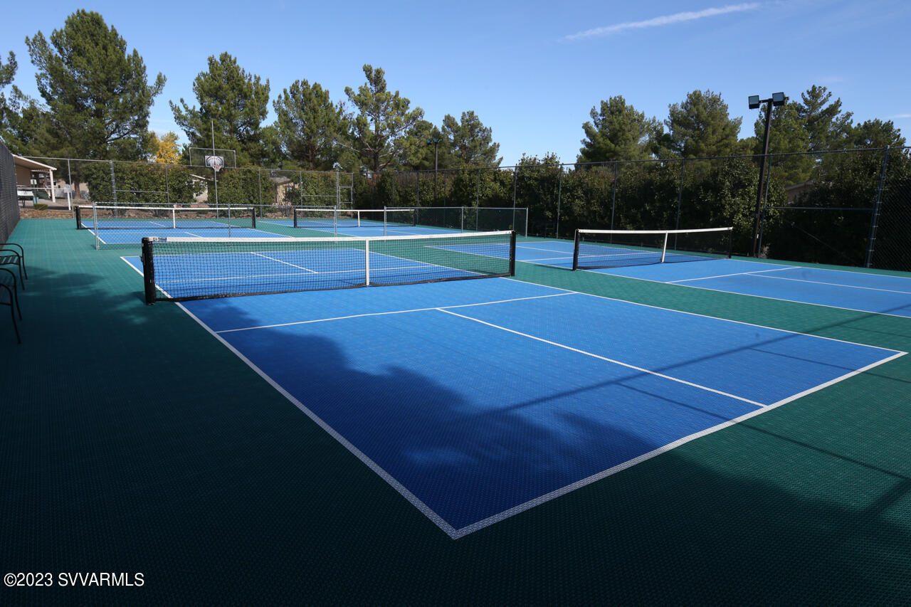 2050 W State Route 89a, 352