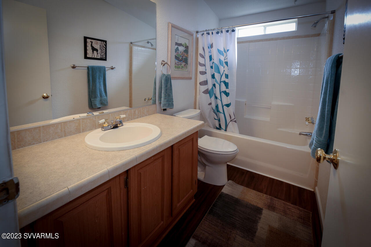 2050 W State Route 89a, 352