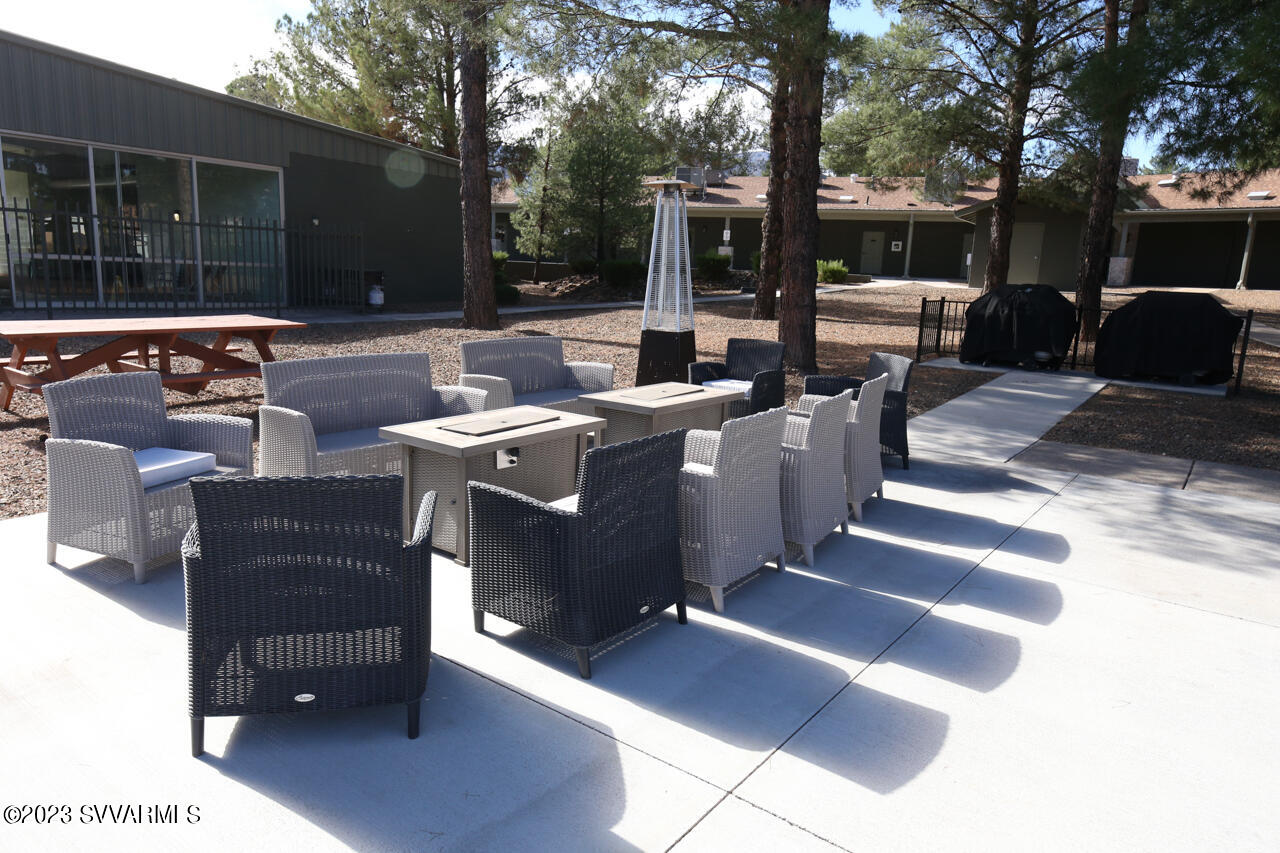 2050 W State Route 89a, 352