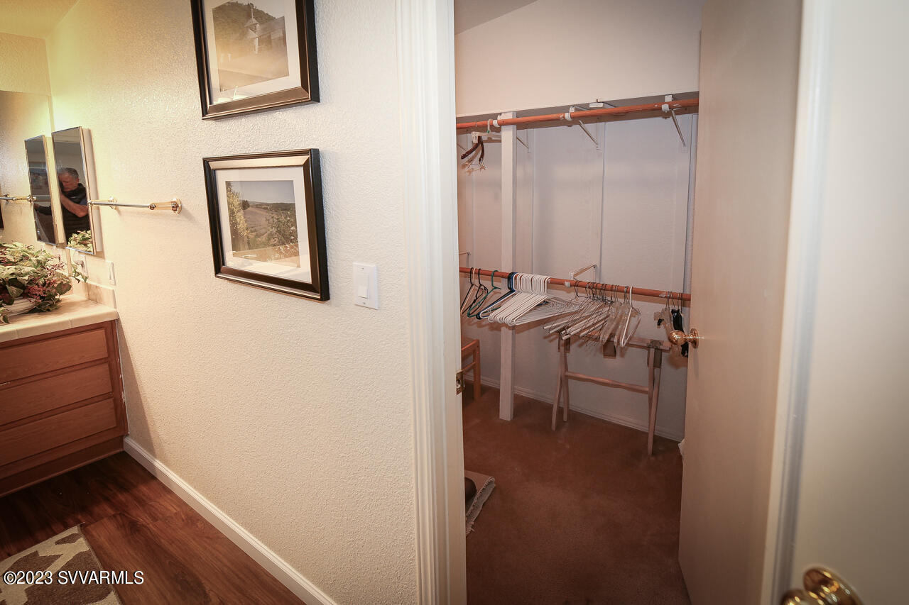 2050 W State Route 89a, 352