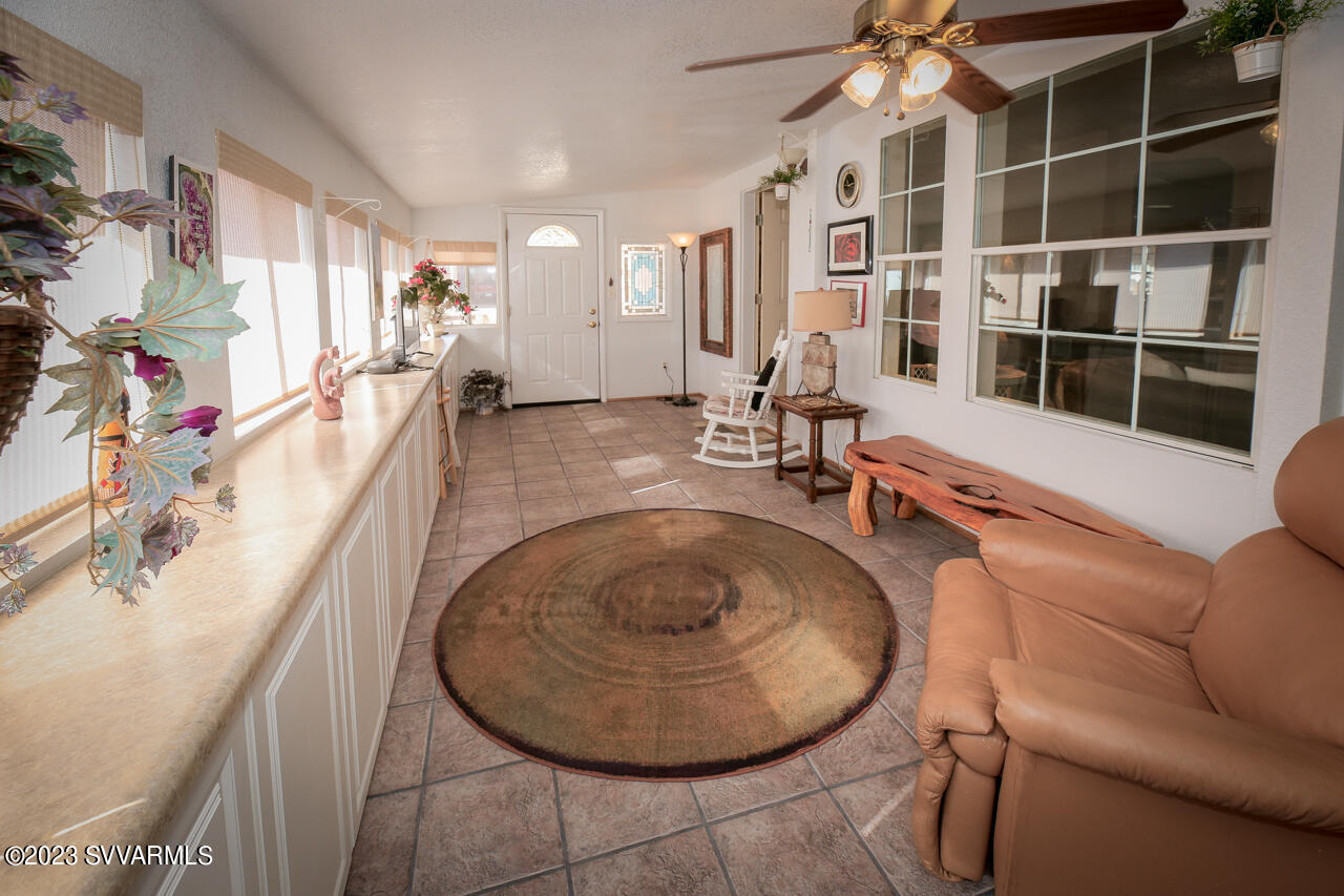 2050 W State Route 89a, 352