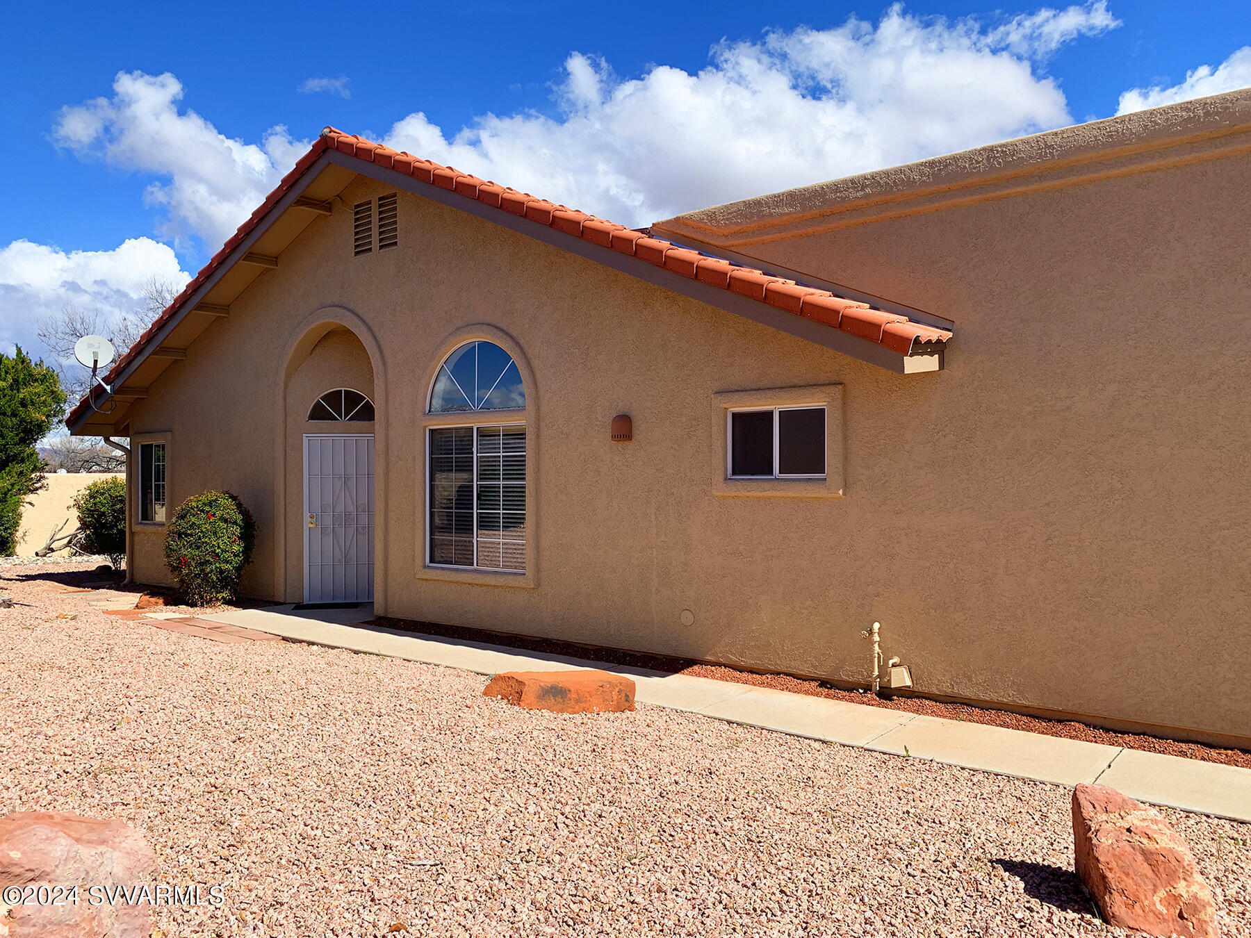 498 S Sawmill Gardens Drive, 51