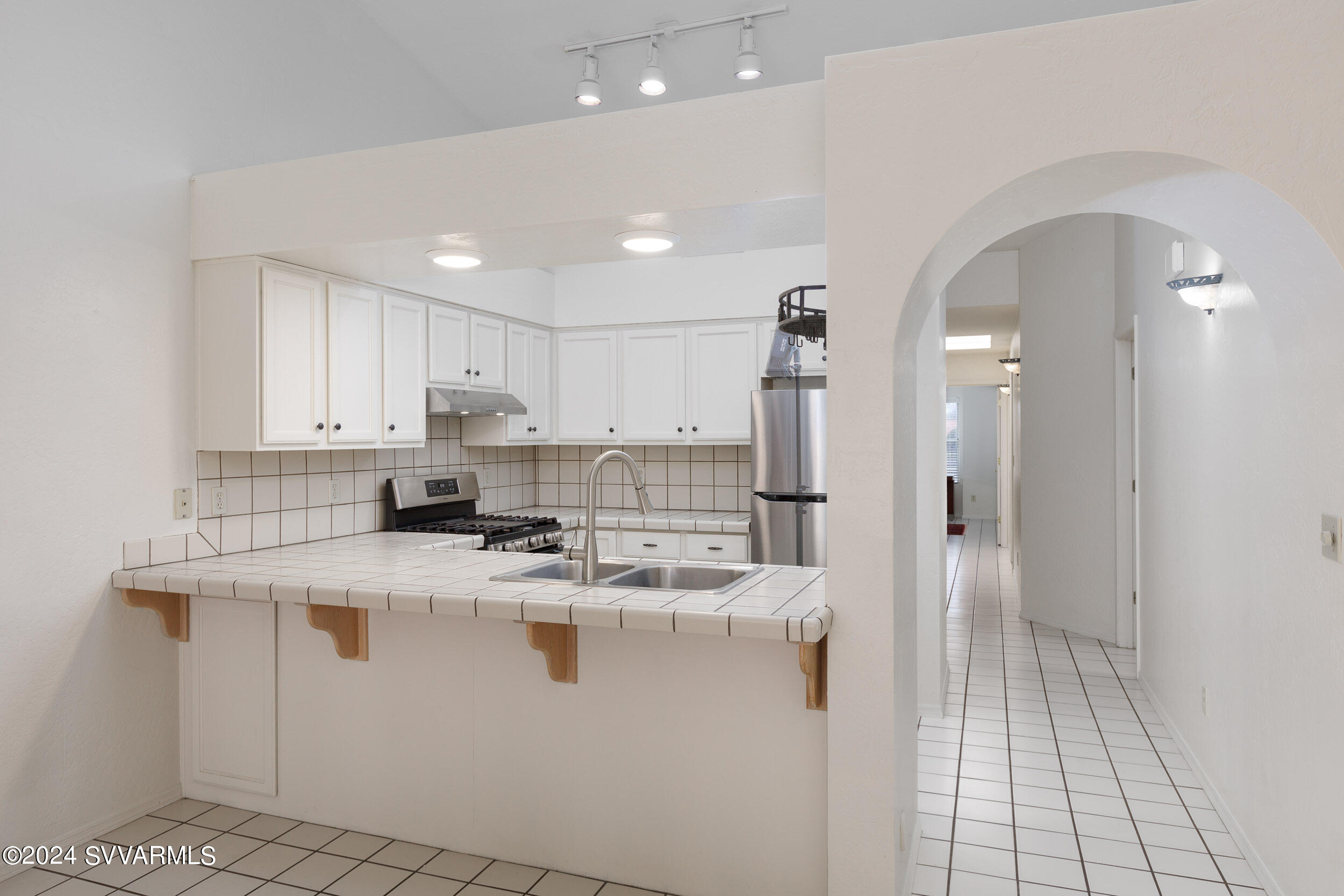 498 S Sawmill Gardens Drive, 51