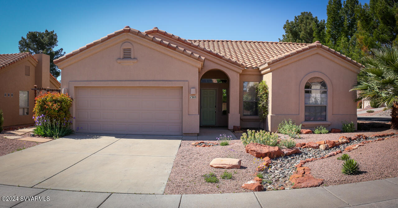 1305 E Crestview Drive