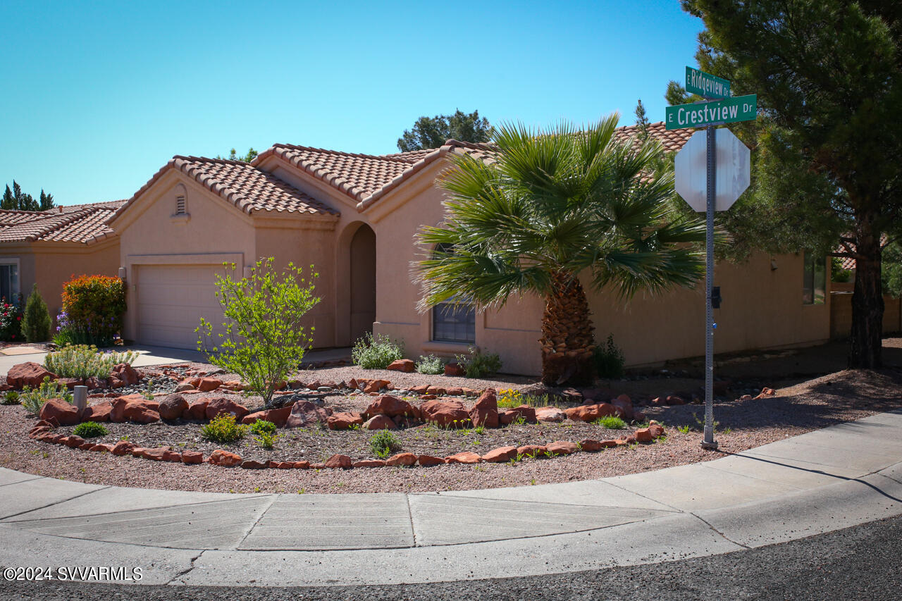 1305 E Crestview Drive