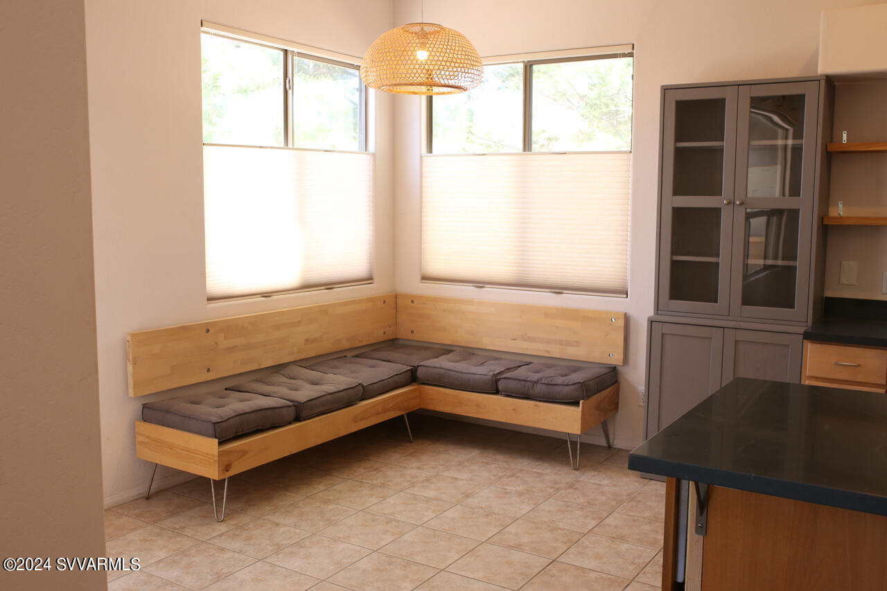 1305 E Crestview Drive