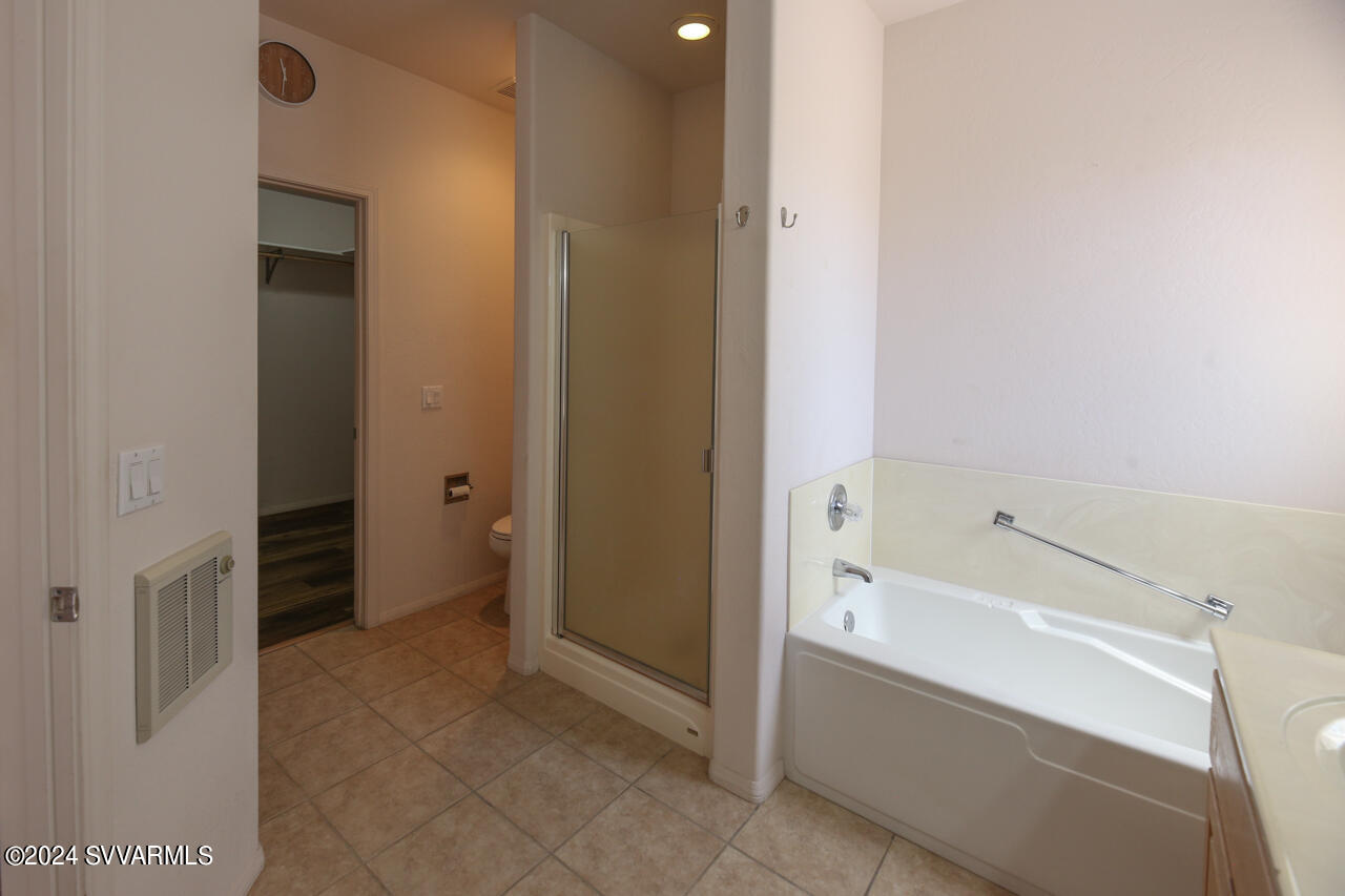 1305 E Crestview Drive