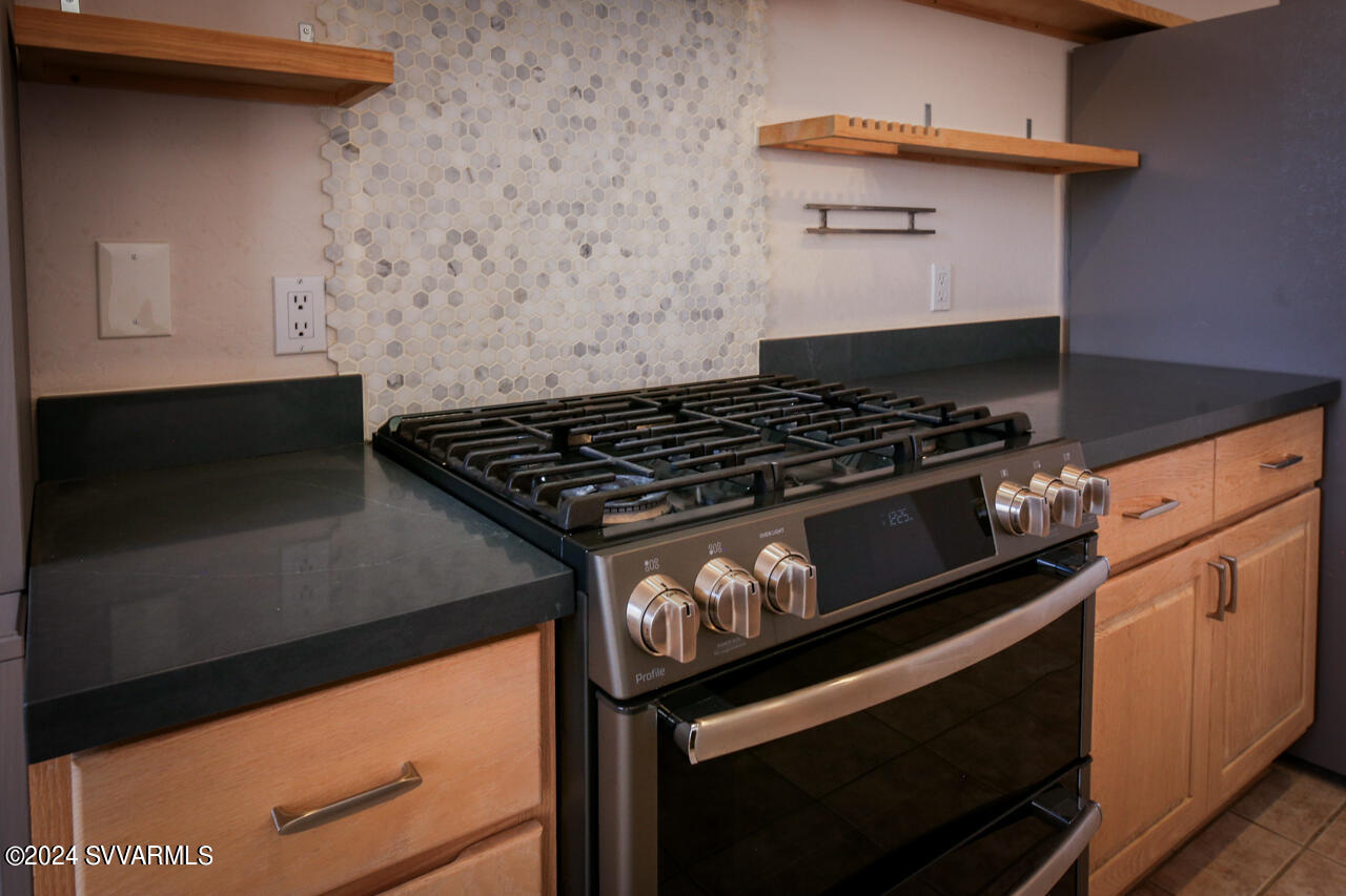 1305 E Crestview Drive