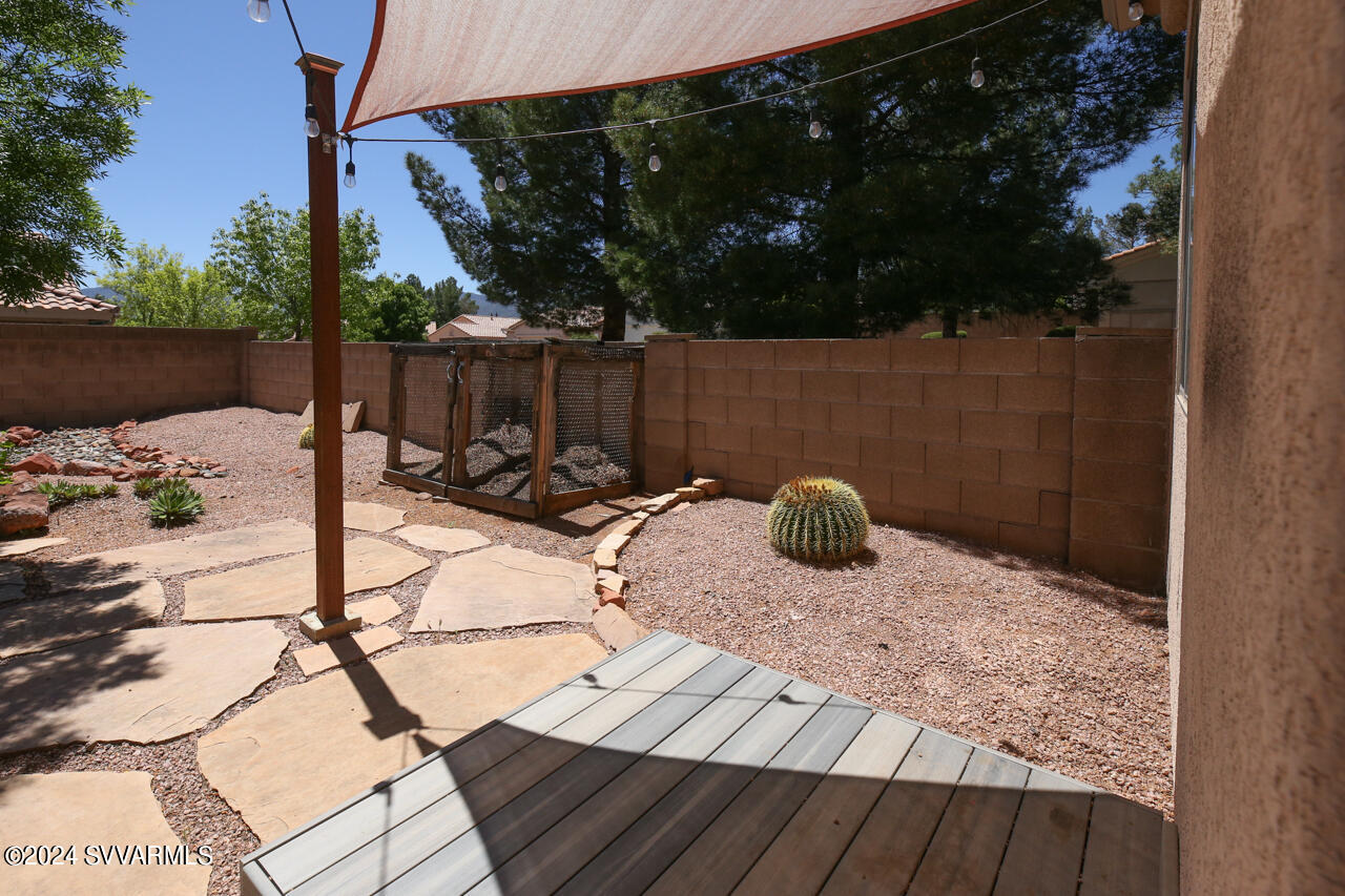 1305 E Crestview Drive