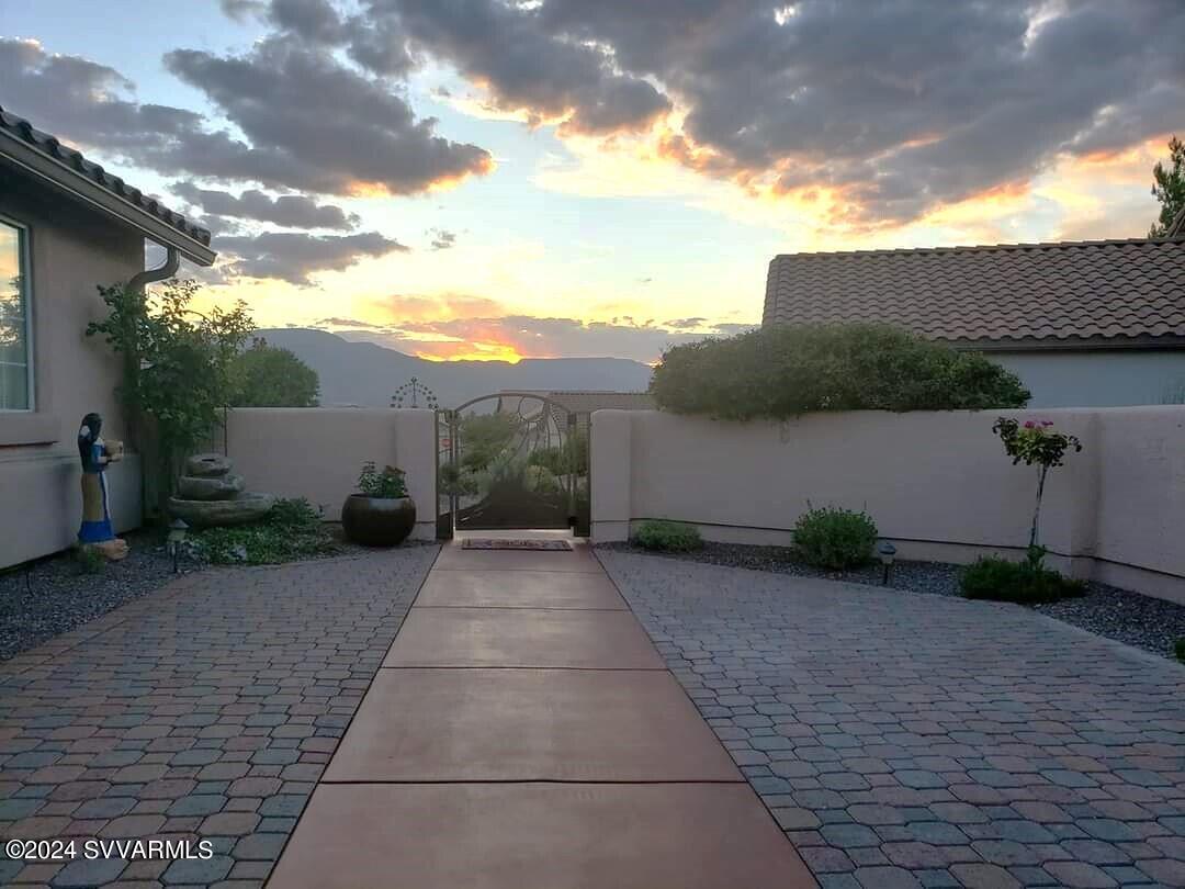 6070 E Pine Crest Court