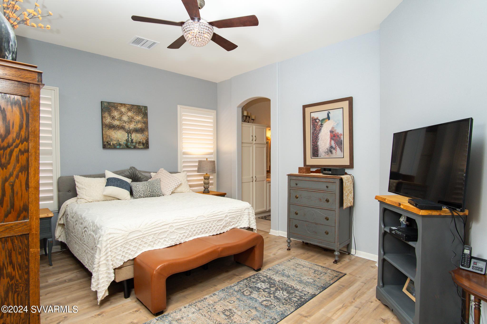 6070 E Pine Crest Court