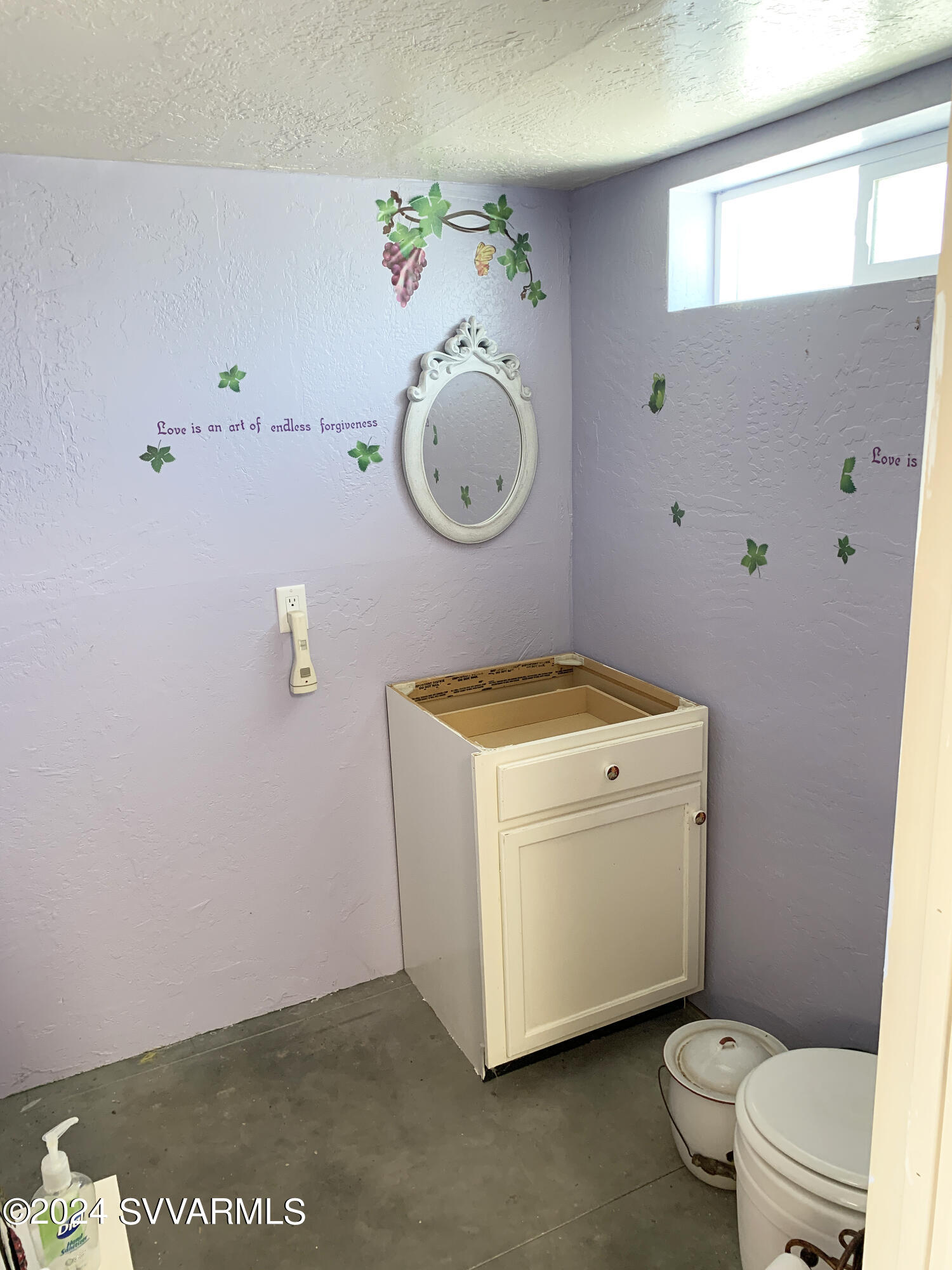 1552 E River Bend Road