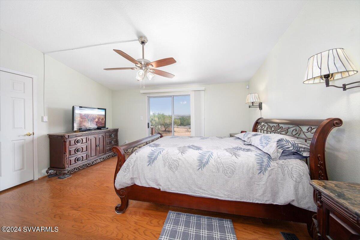 1552 E River Bend Road