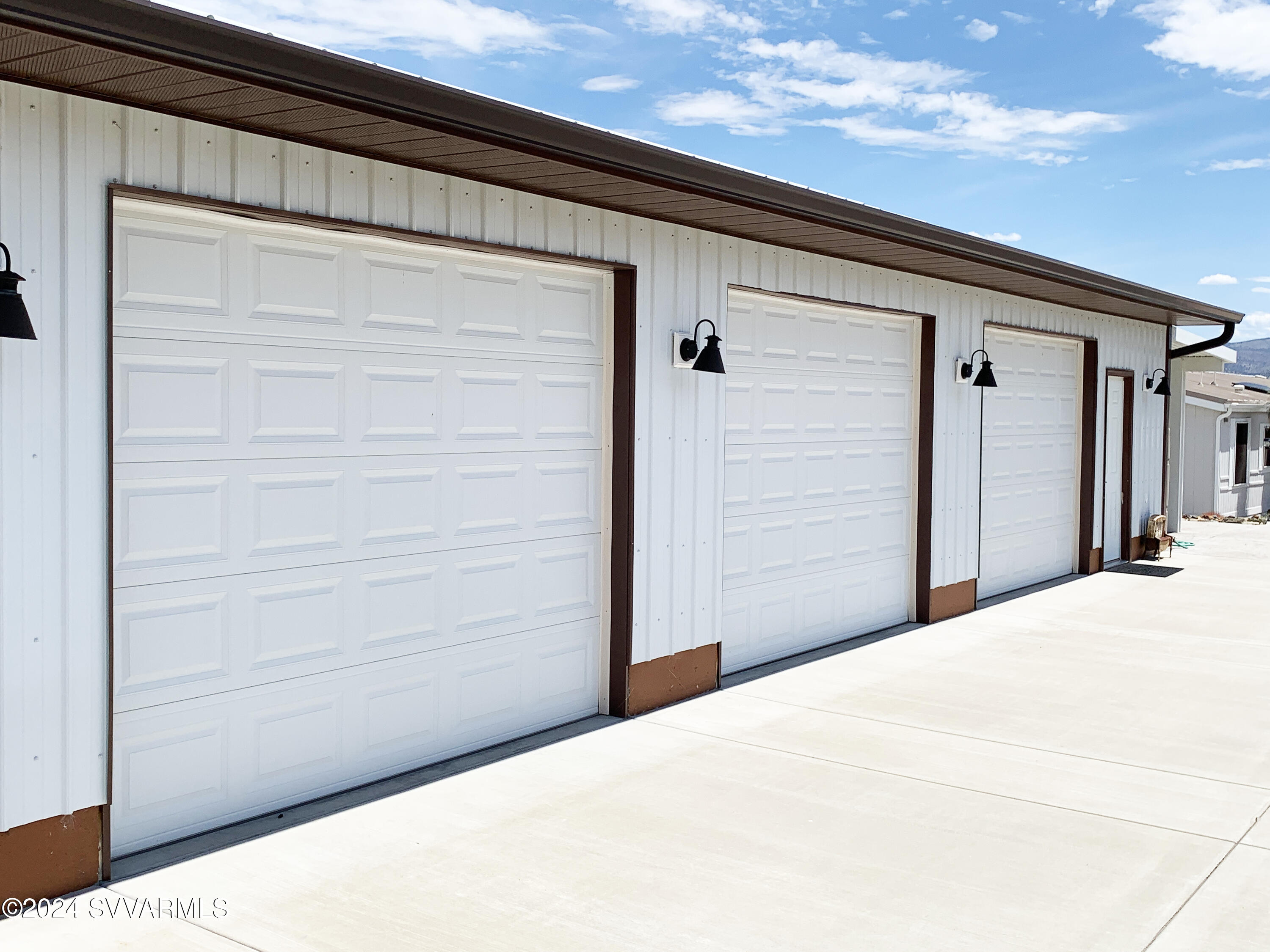 1552 E River Bend Road