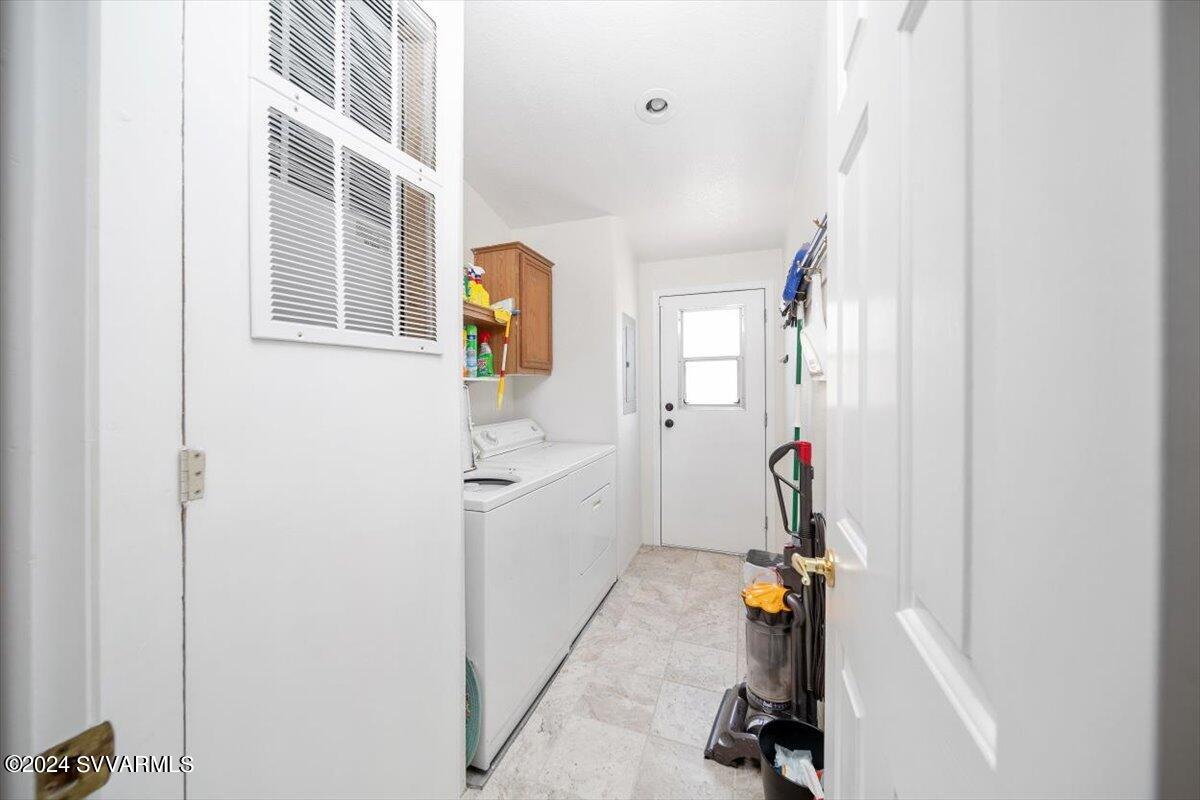 1552 E River Bend Road