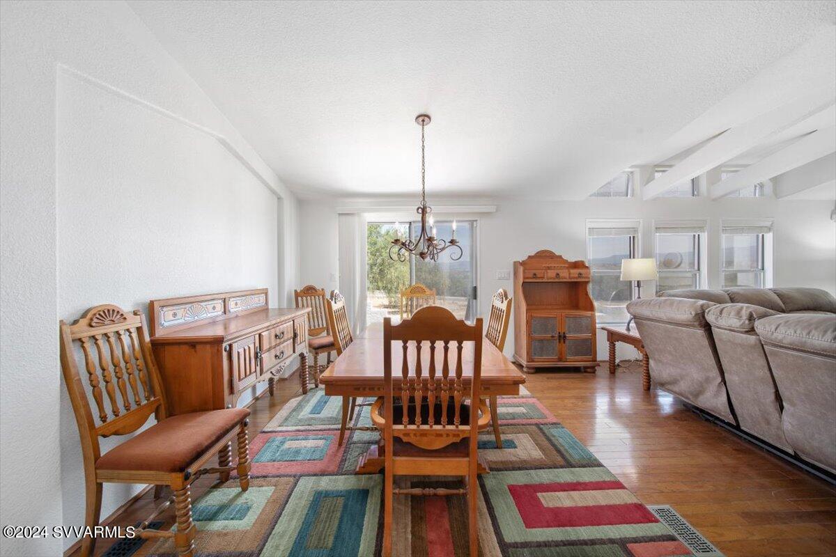 1552 E River Bend Road