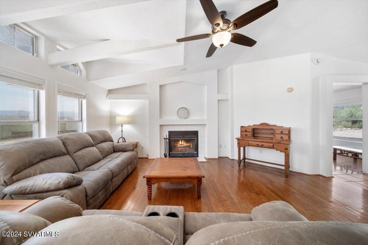 1552 E River Bend Road