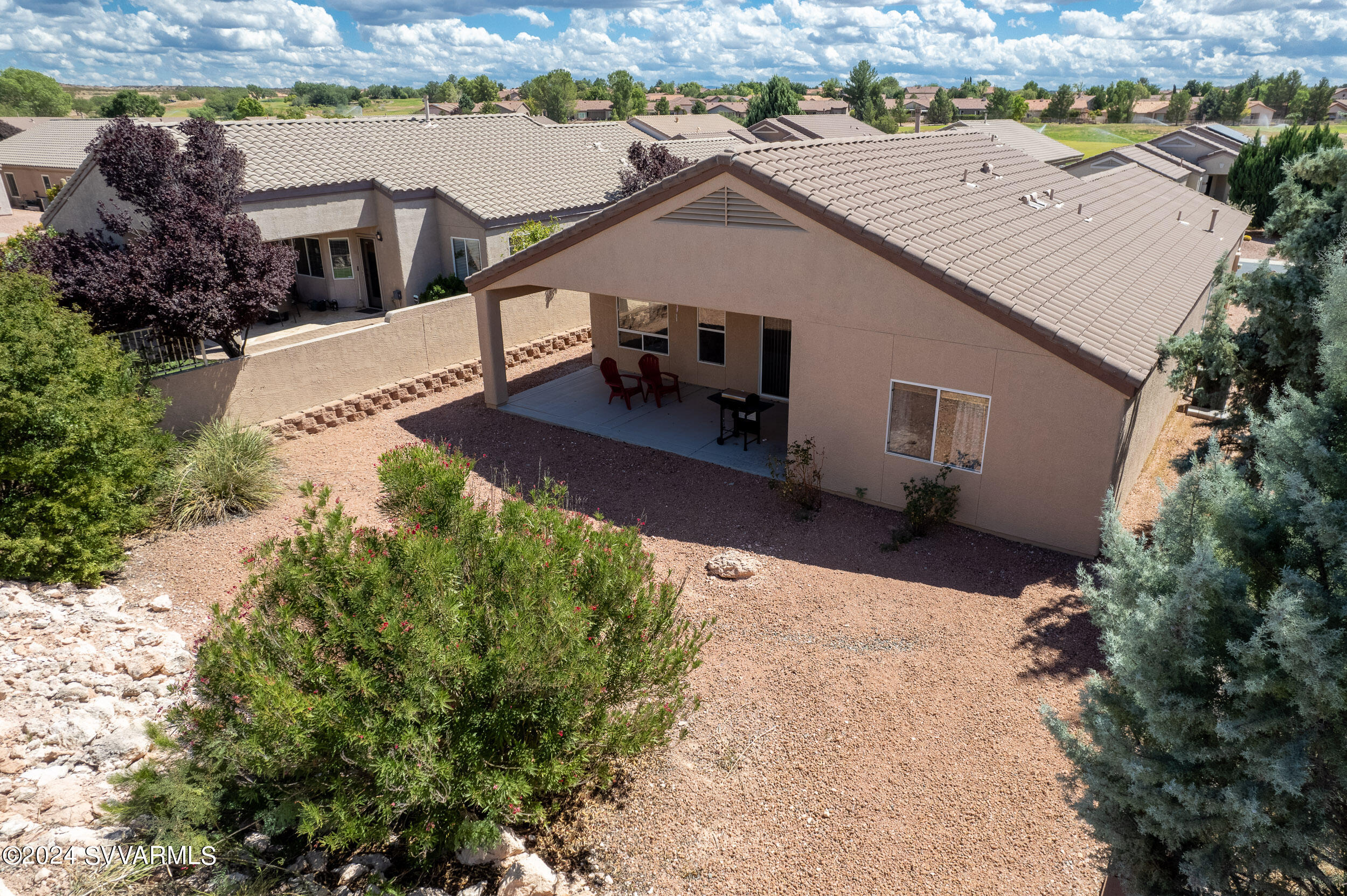 672 S Santa Fe Trail