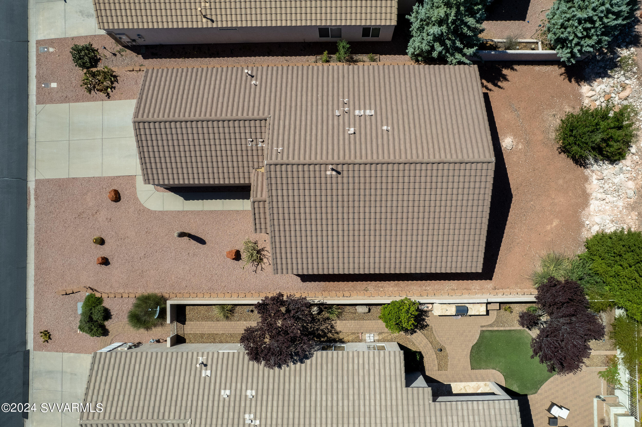 672 S Santa Fe Trail