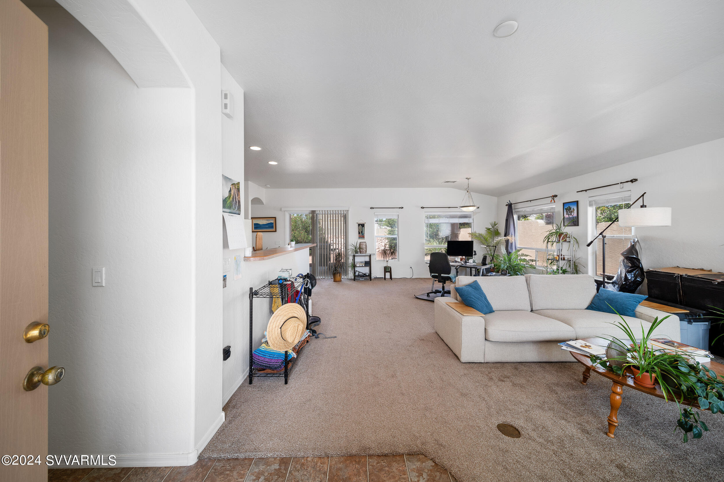 672 S Santa Fe Trail