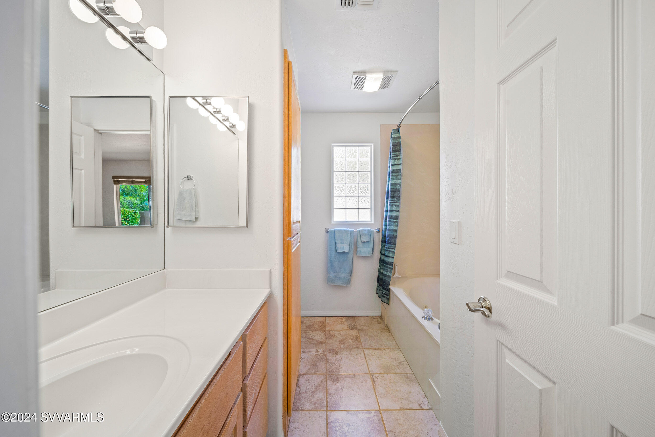 1360 E Crestview Drive