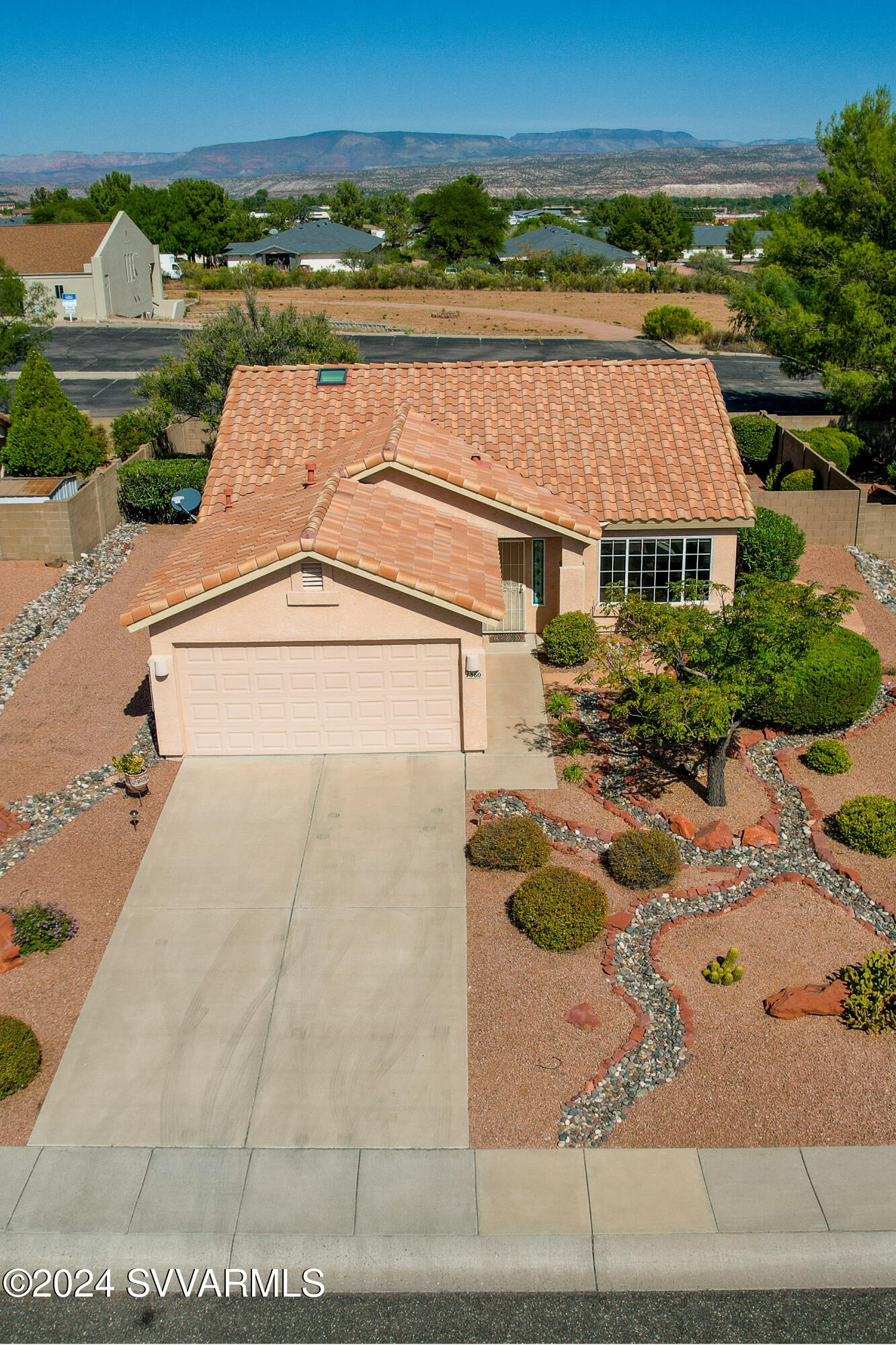 1360 E Crestview Drive