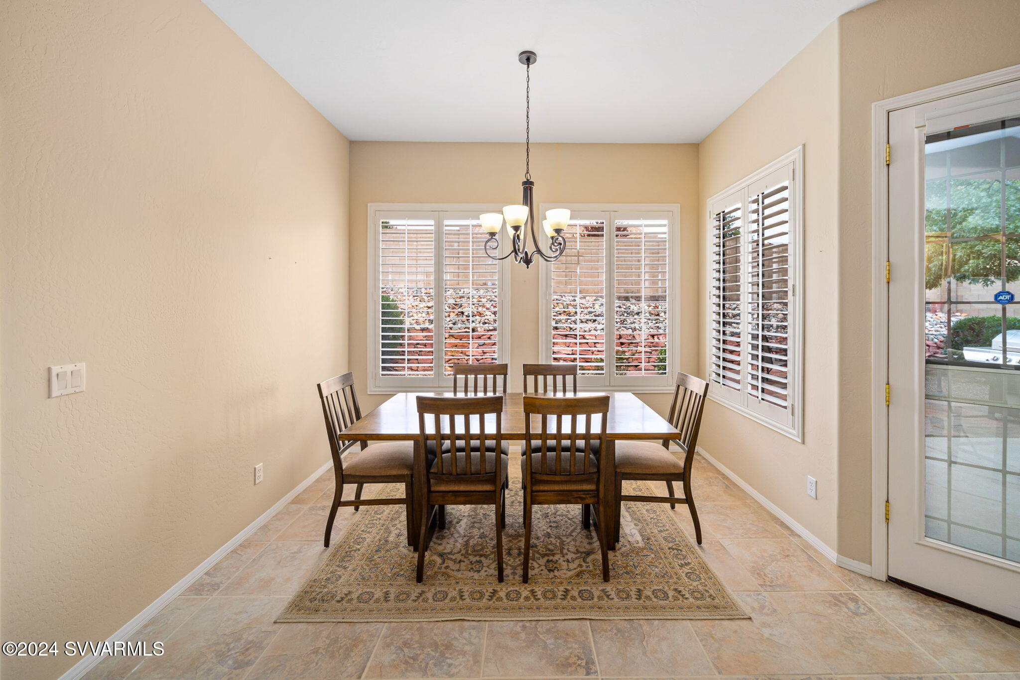 1400 E Ridgeview Drive