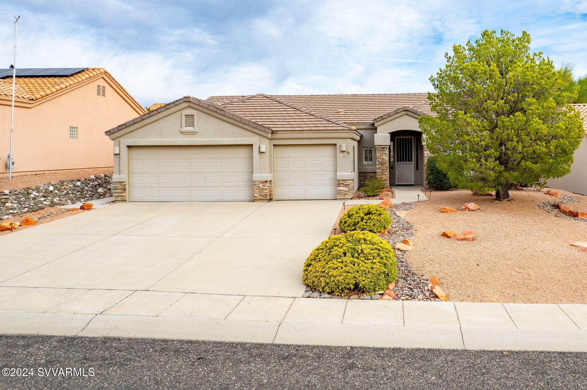 1400 E Ridgeview Drive