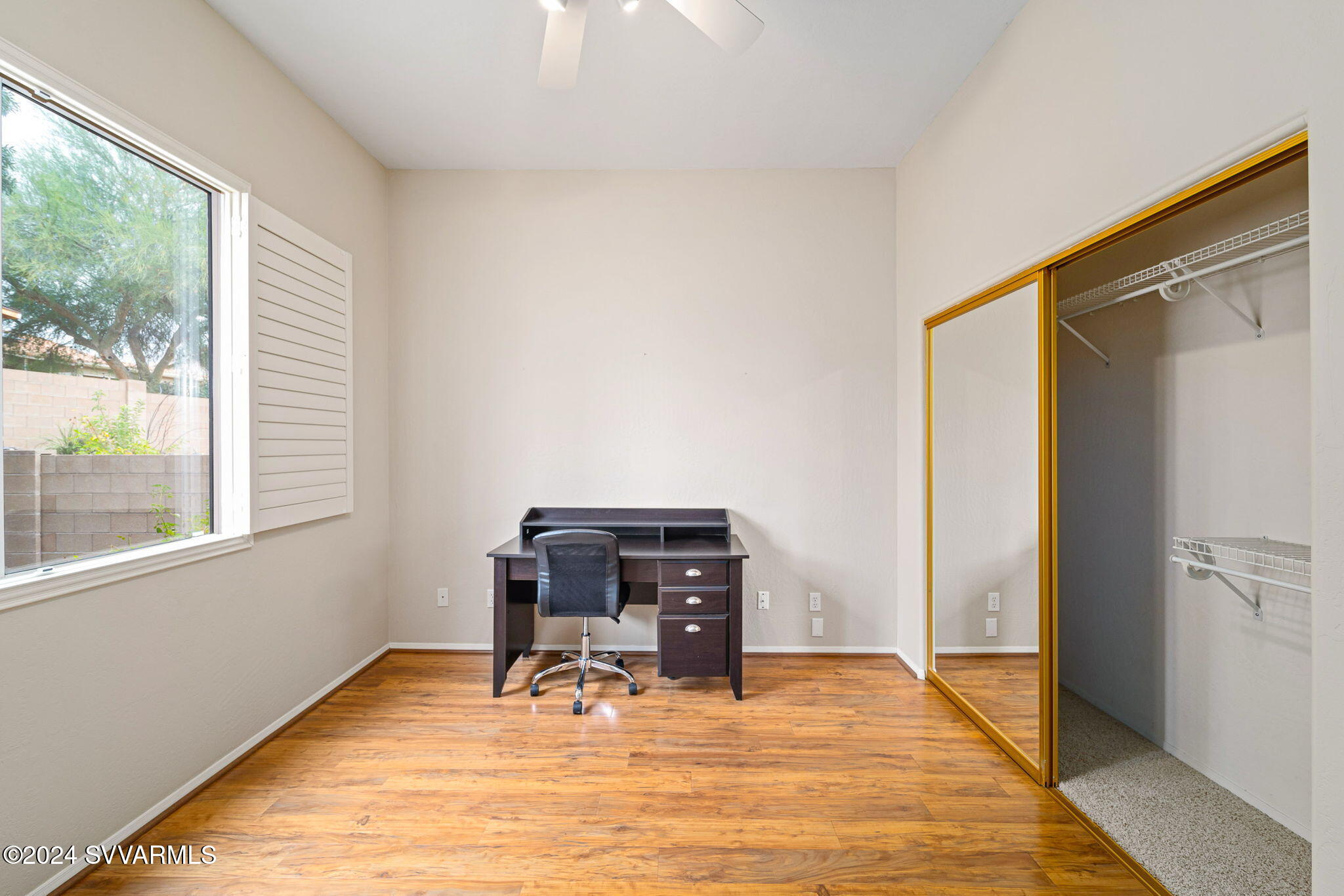 1400 E Ridgeview Drive