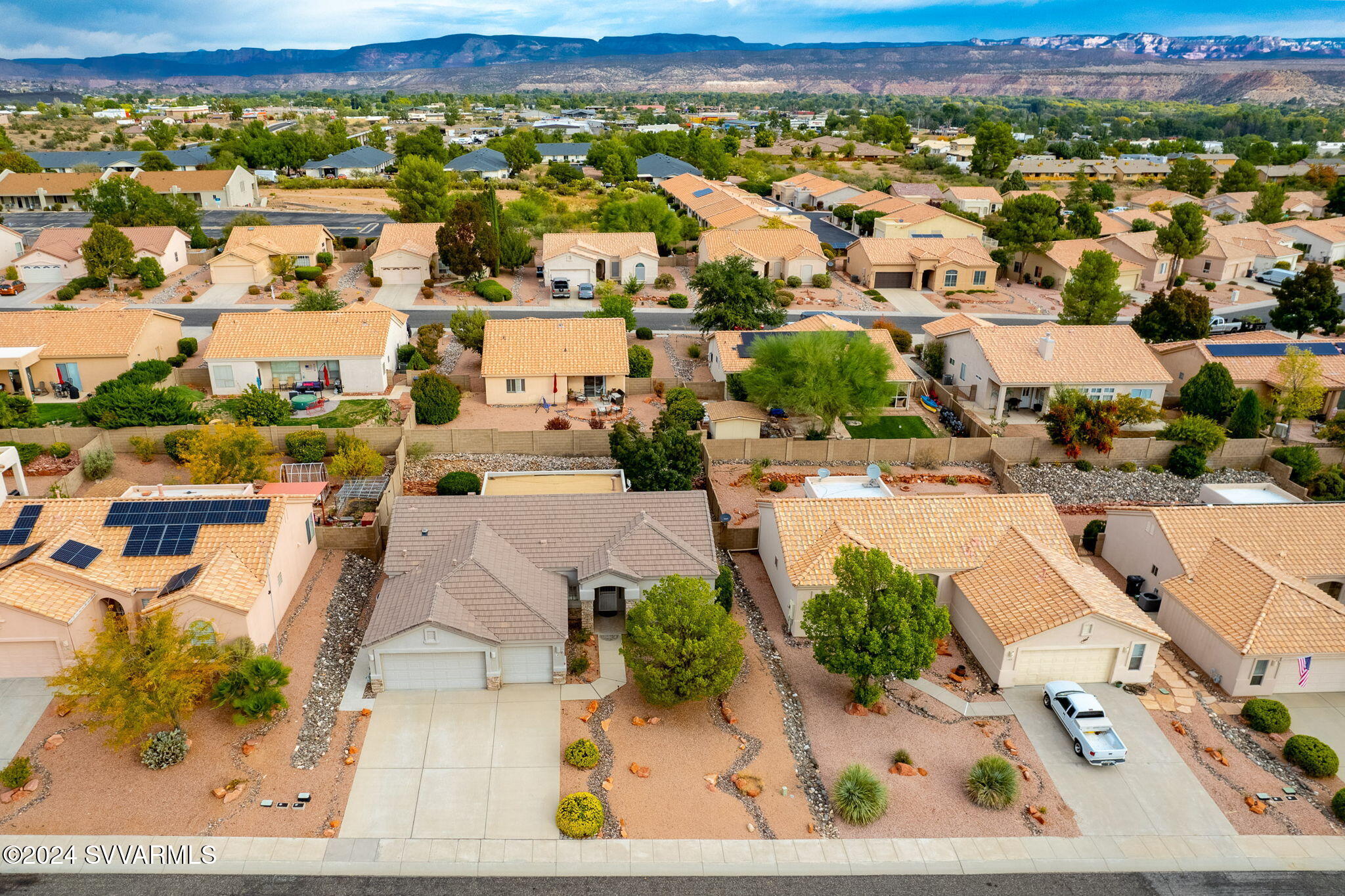 1400 E Ridgeview Drive