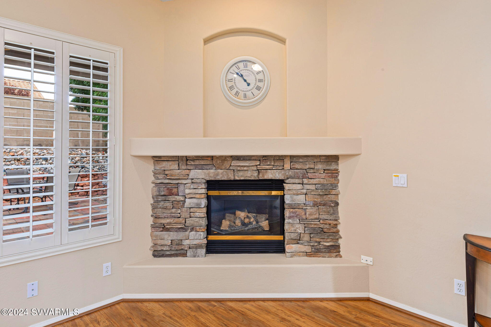 1400 E Ridgeview Drive