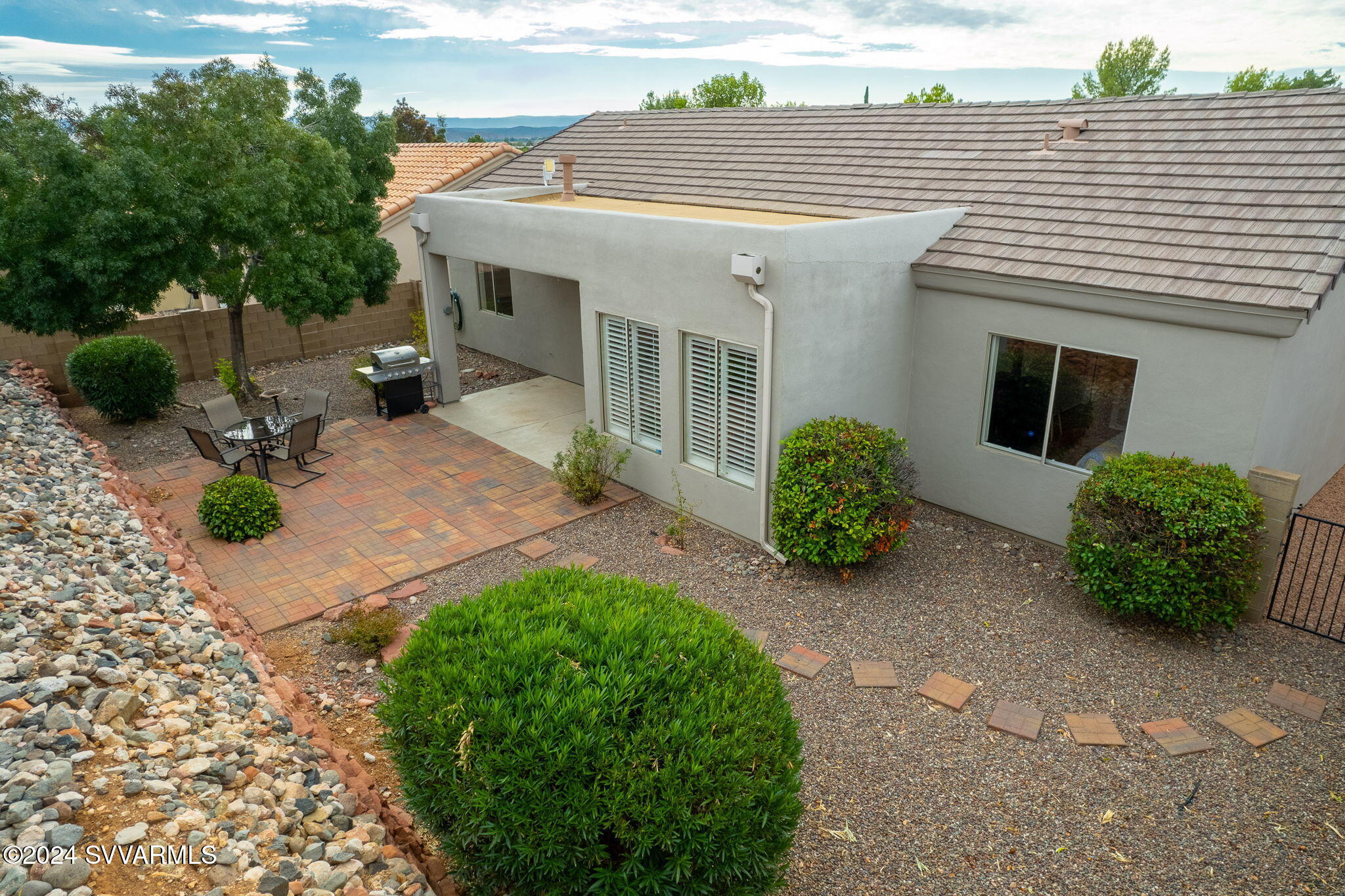 1400 E Ridgeview Drive